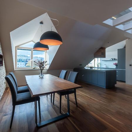 Authentic City Stay Lublana Zewnętrze zdjęcie
